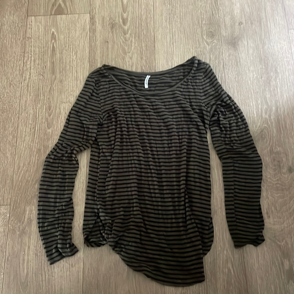 Stripped long sleeve